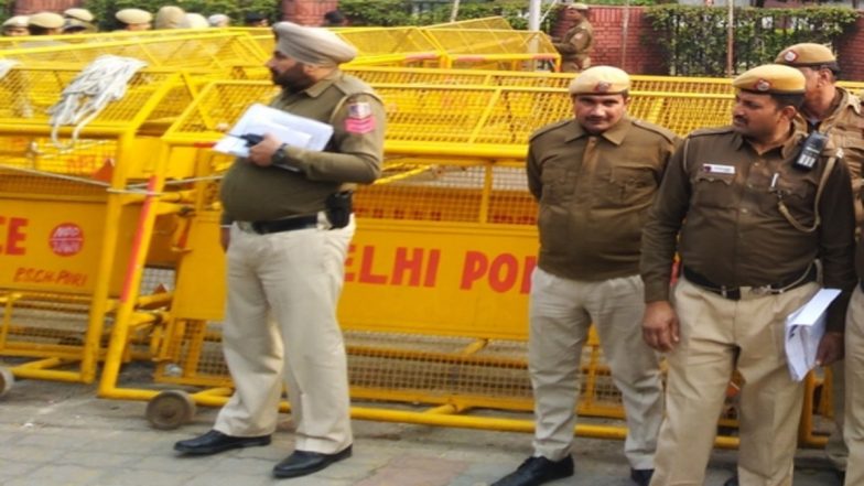 New Year 2025 Celebrations: Delhi Police Roll Out Extensive Security Measures, Deploy Quick Reaction Teams Across City